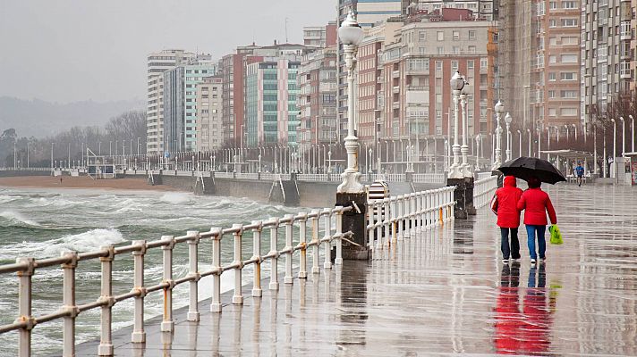 Un frente atlántico llega a la península dejando lluvias y chubascos para este fin de semana