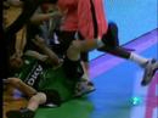 Baloncesto en RTVE - El Barça humilla al Joventut