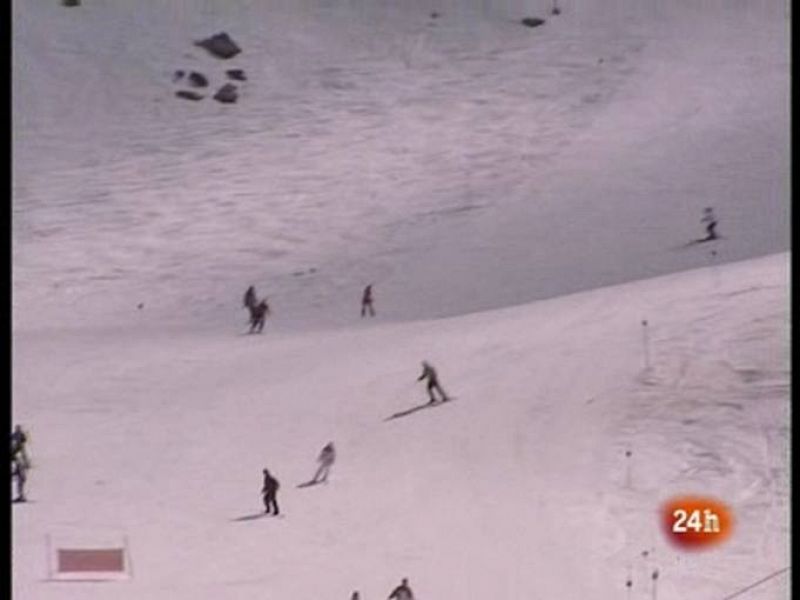 Tres montañeros, muy graves tras despeñarse en Sierra Nevada