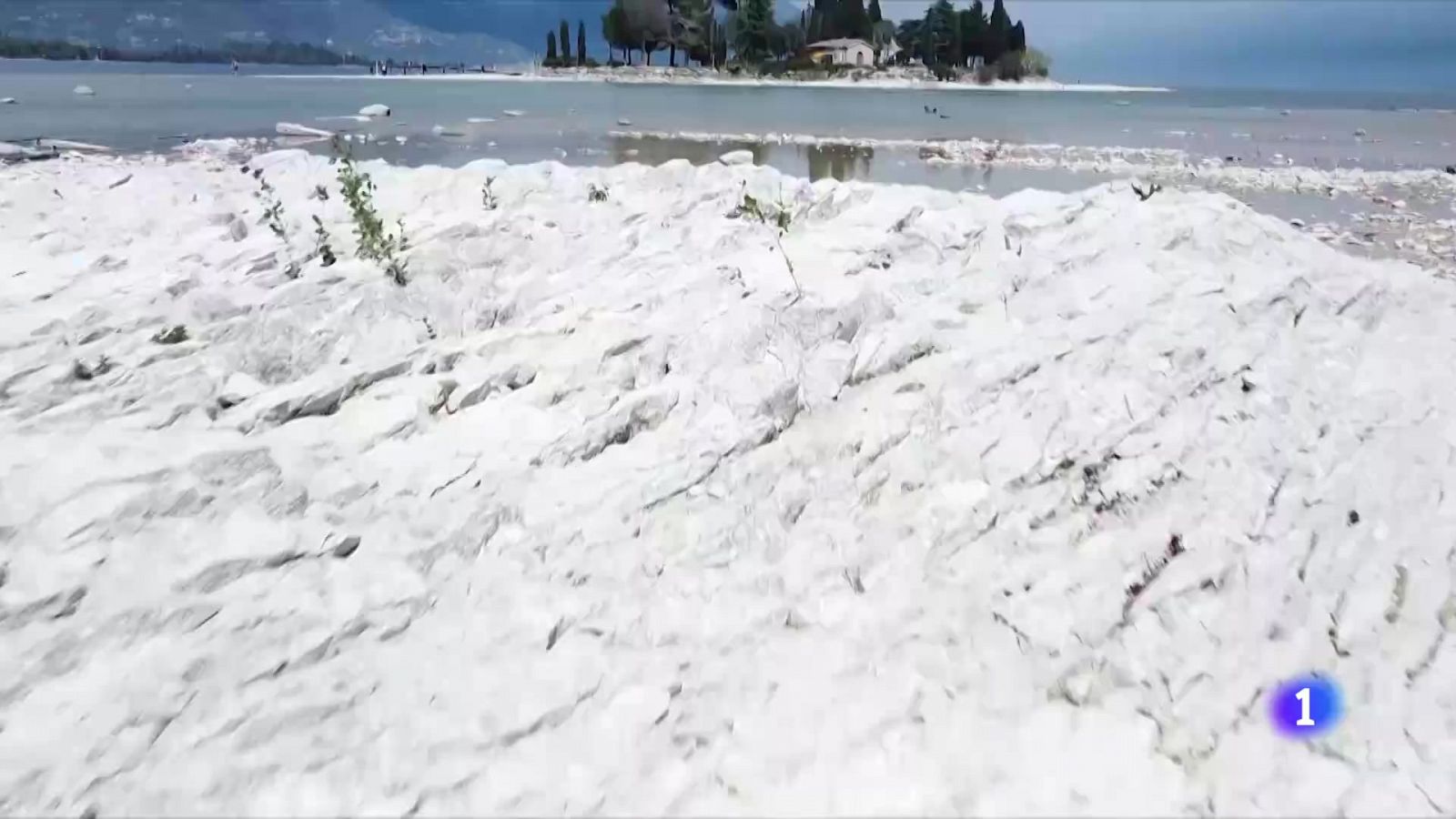 El Lago de Garda, el más grande de Italia, al mínimo histórico. -Ver ahora