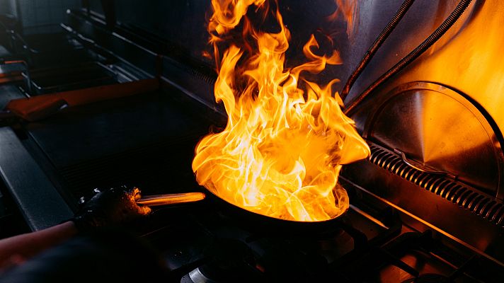 Telediario Fin de Semana - El aforo y el tamaño de un local determinan el número de salidas que debe tener