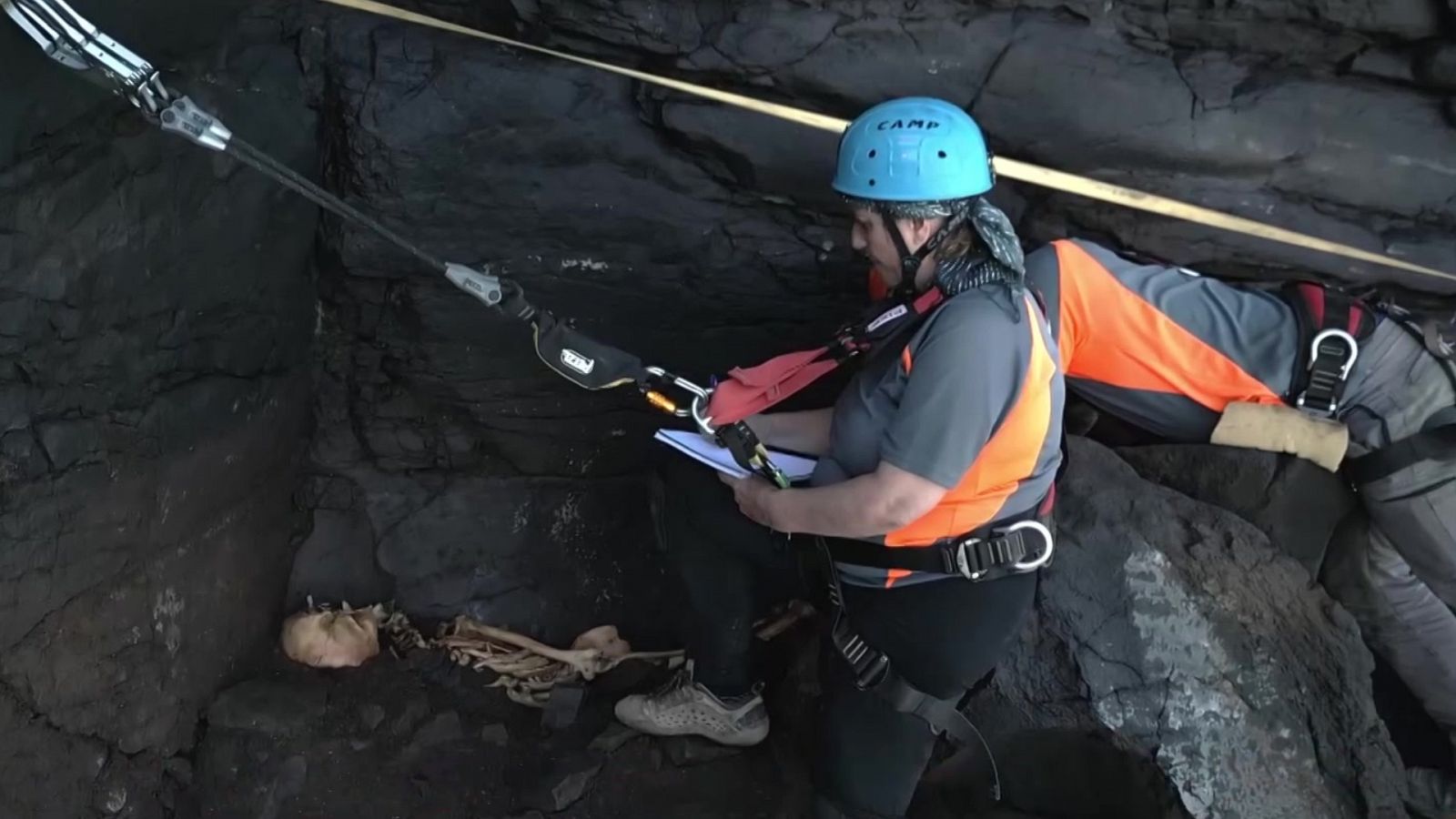 Hallan restos humanos en un yacimiento arqueológico en Gáldar