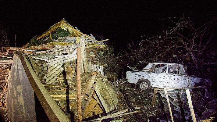 Telediario Fin de Semana - Zelenski anuncia un nuevo paquete de sanciones contra más de 300 empresas rusas