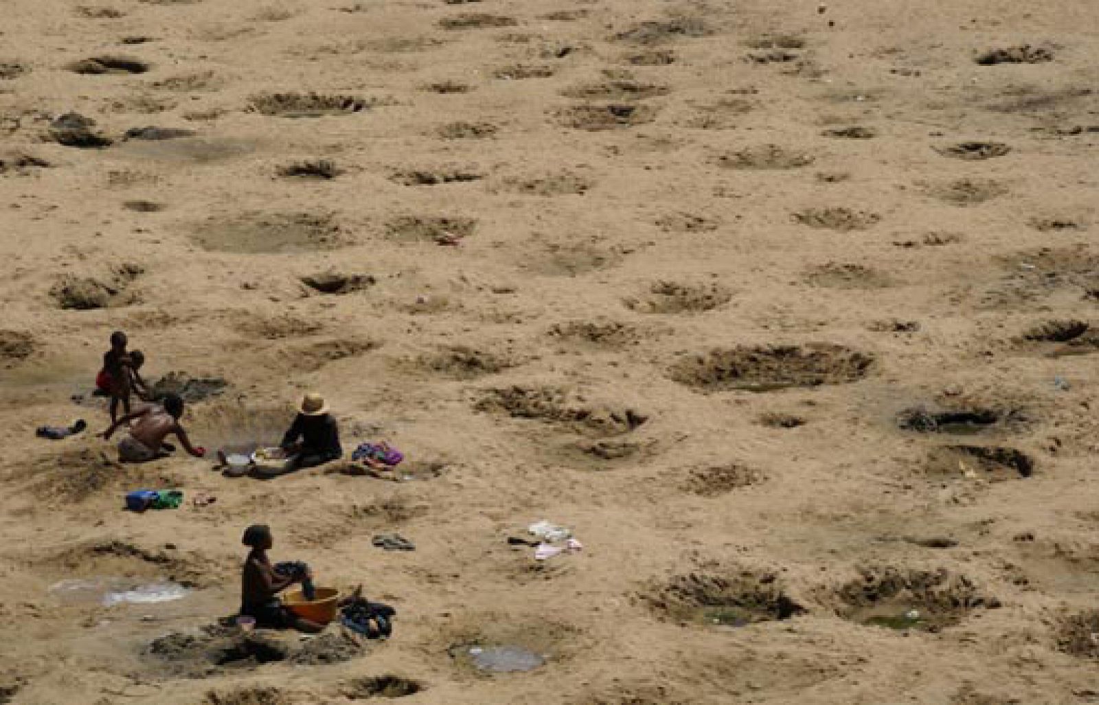 Pueblo de Dios - Al sur de Madagascar - Pueblo de Dios | Ver