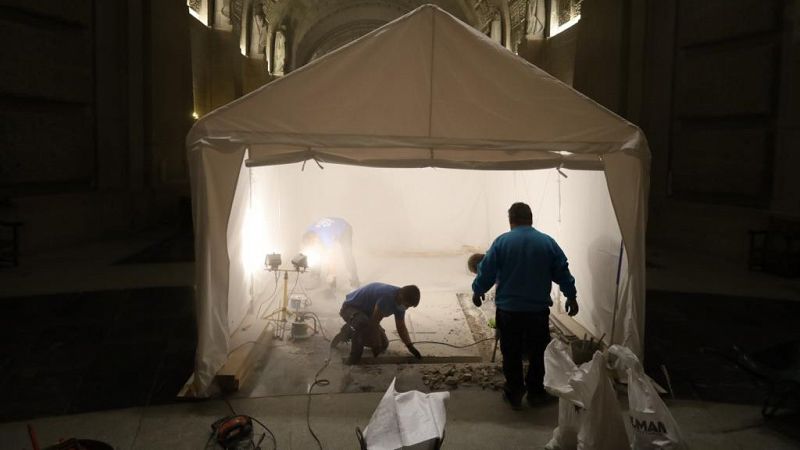 Primo de Rivera es exhumado del Valle de Cuelgamuros y trasladan sus restos al cementerio de San Isidro