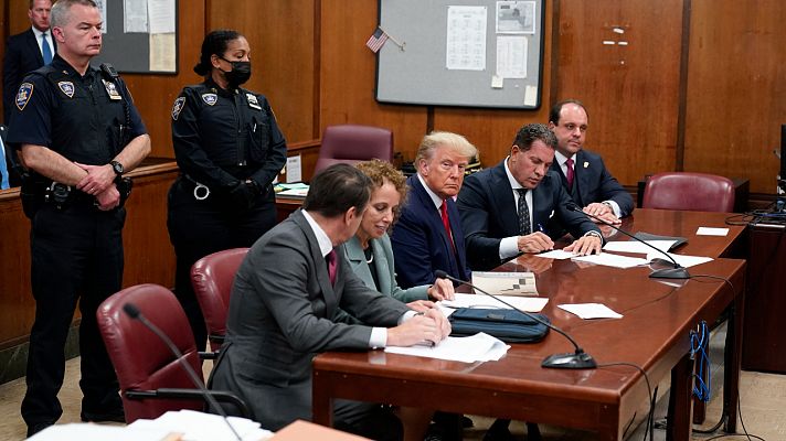 Arranca el juicio contra Trump por la presunta violación a la escritora E. Jean Carrol