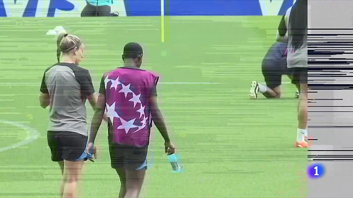 Telediario 1 - Alexia Putellas recibe el alta médica y entra en la convocatoria para jugar contra el Chelsea