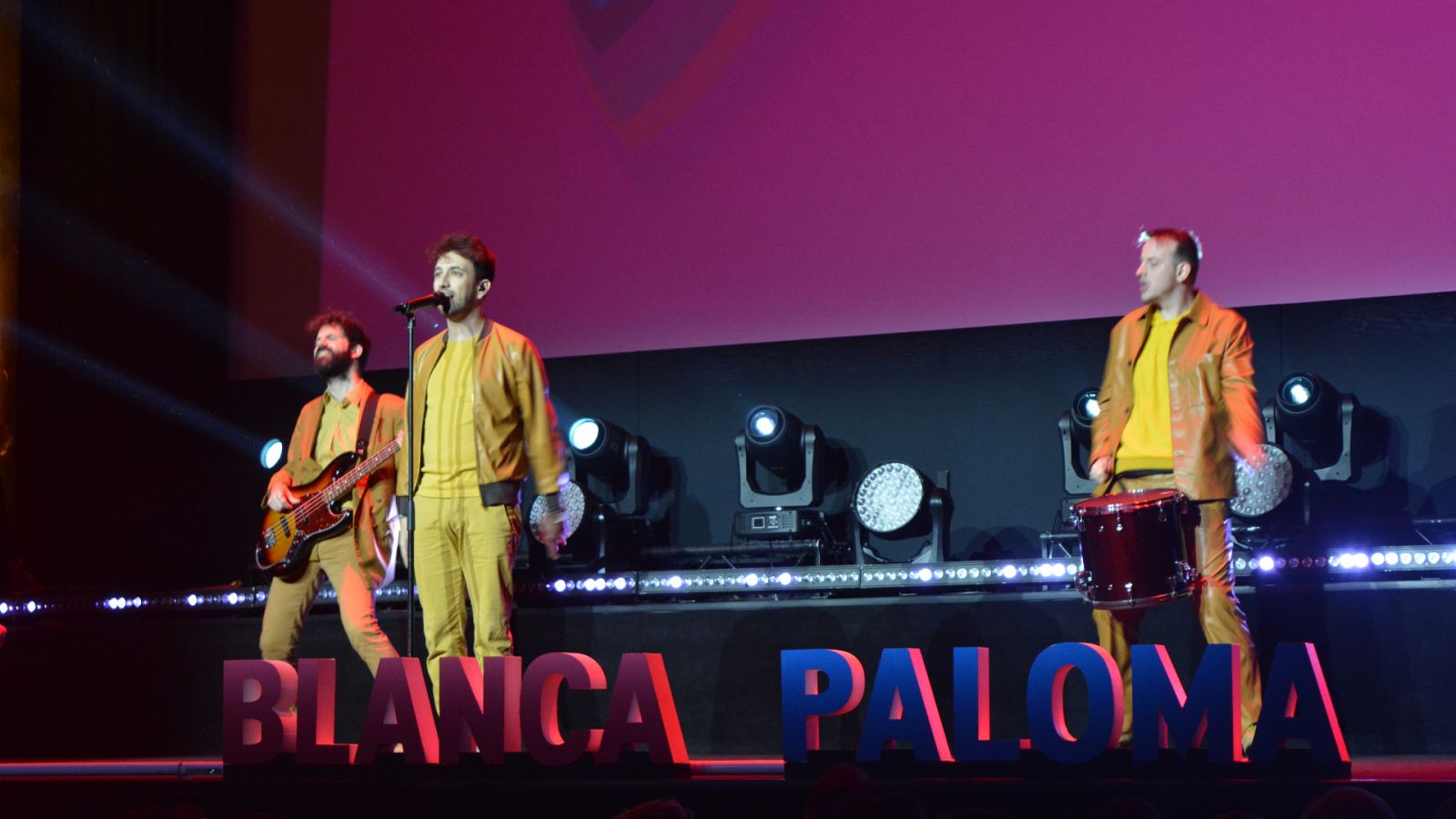 Eurovisión 2023 - Siderland canta 'Que esclati tot' en la despedida de Blanca Paloma
