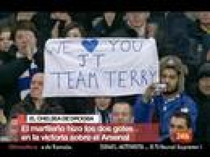 El campo del Chelsea, el Stamford Bridge, quiso arropara a su capitán Terry después de la polémica por sus 'affaires' extradeportivos. Su equipo vencio al Arsenal 2 a 0 con Drogba como ejecutor de los goles. Los 'gunners' se descuelgan de la lucha po