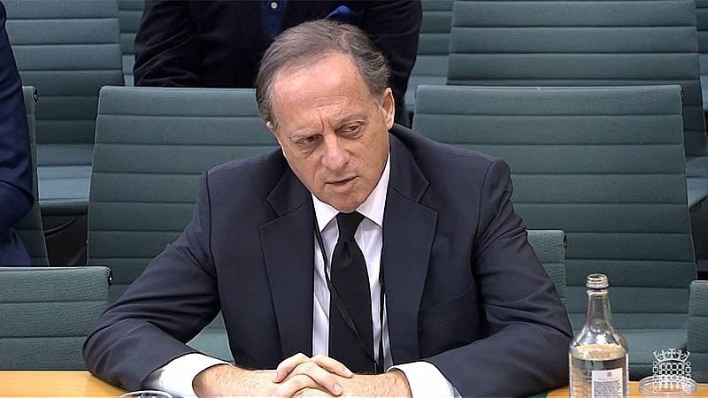 Dimite el presidente de la BBC por facilitar un préstamo a Boris Johnson cuando era primer ministro - Ver ahora