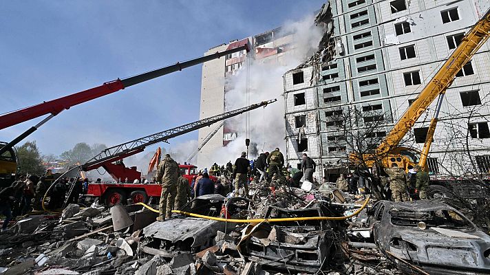 Telediario 1 - Ucrania vive una nueva noche de bombardeos rusos