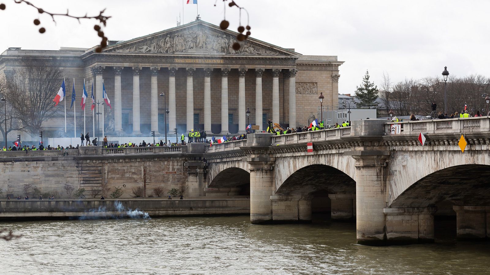 Informe Semanal - El nuevo mayo francés - ver ahora