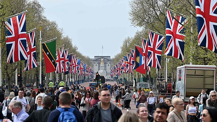 Telediario Fin de Semana - La coronación de Carlos III, tradición y modernidad