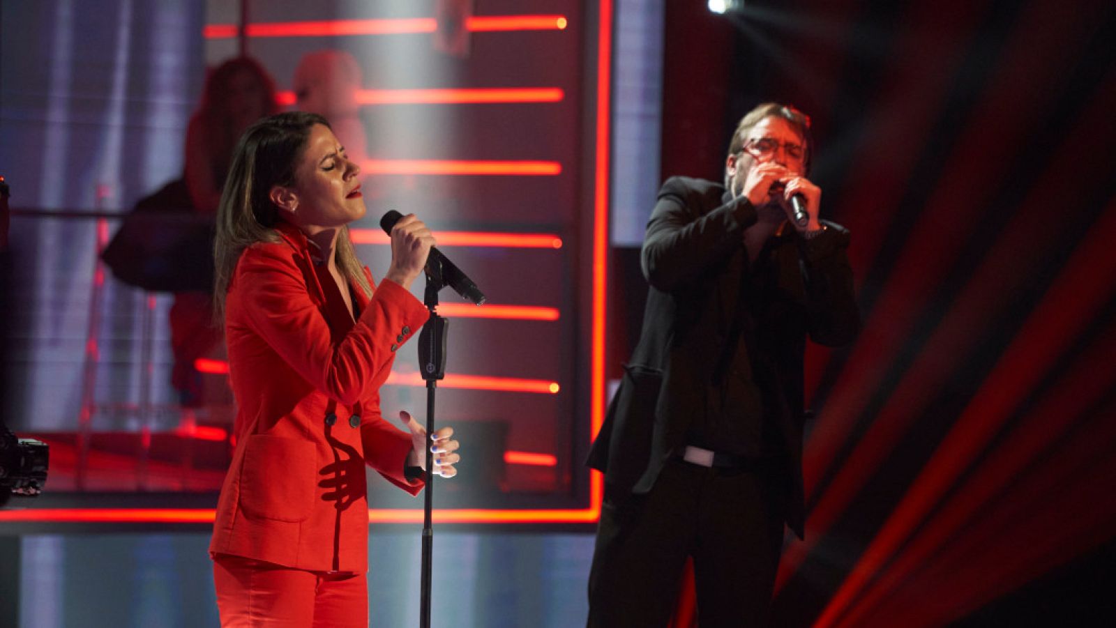 Rocío Ojuelos trae una versión de 'Contigo' de Sabina