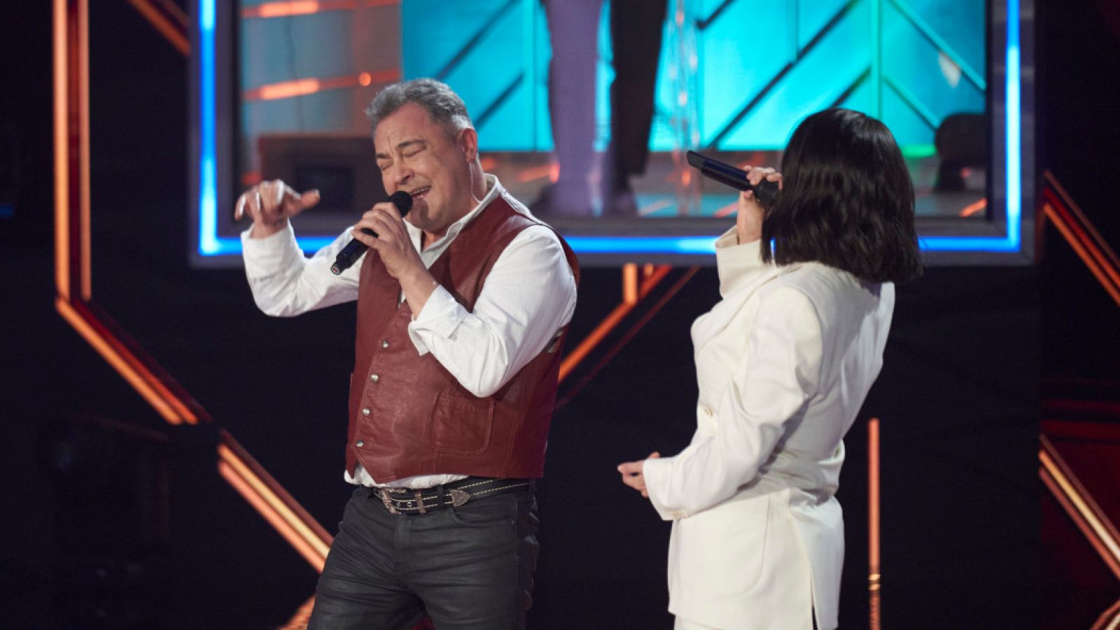 Ruth Lorenzo versiona 'Still loving you' junto a Andrés Balado