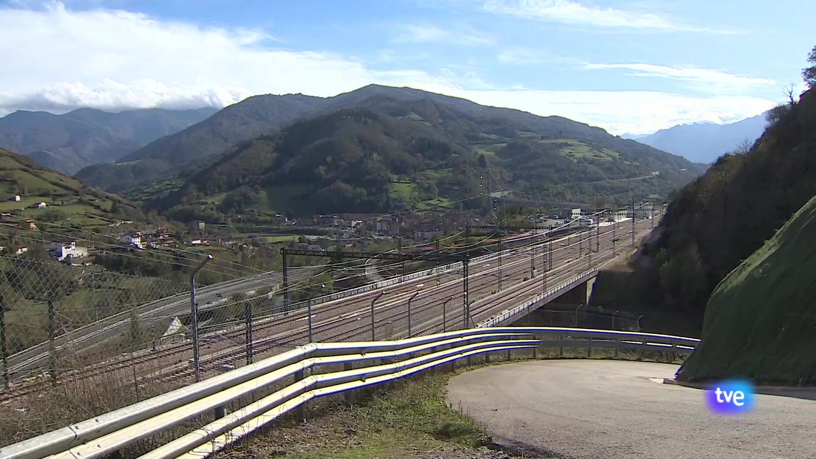 Panorama Regional: Asturias en 2' - 03/05/23 | RTVE Play