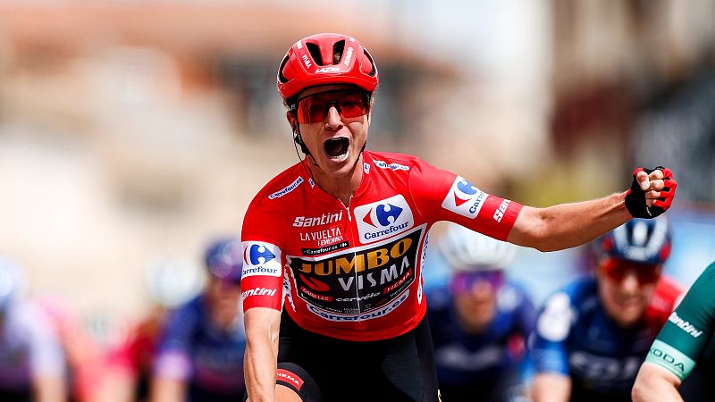 La Vuelta femenina 2023 | Resumen de la etapa 3: Marianne Vos (Jumbo-Visma) se cobra la revancha -- Ver ahora