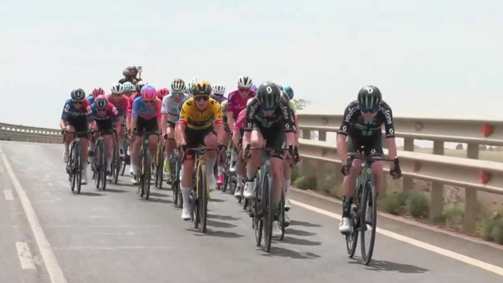 Ciclismo - Vuelta a España Femenina. 3ª etapa: Elche de la Sierra - La Roda - ver ahora