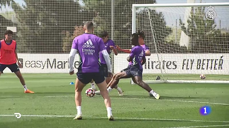 Locura rojilla en Pamplona por la final de Copa - ver ahora