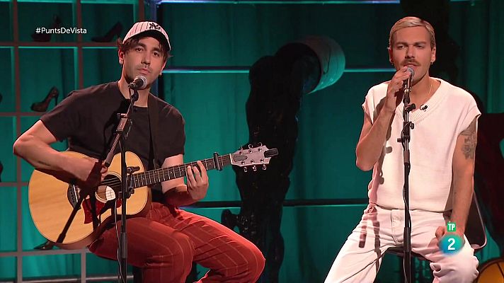 Punts de vista - Miss Caffeina interpreta 'Fade Out'