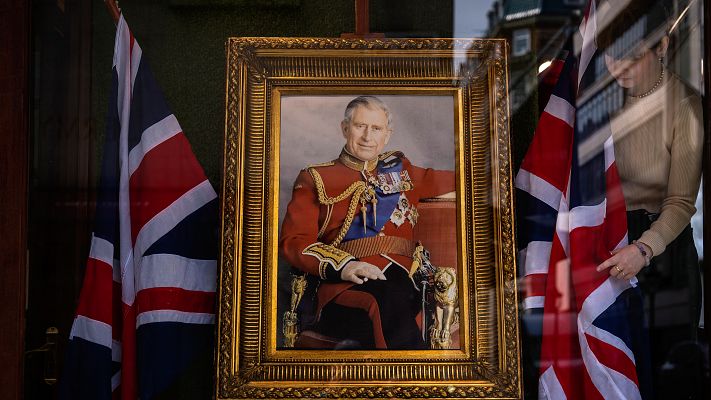 Telediario 1 - El reino que hereda Carlos III: los retos del monarca