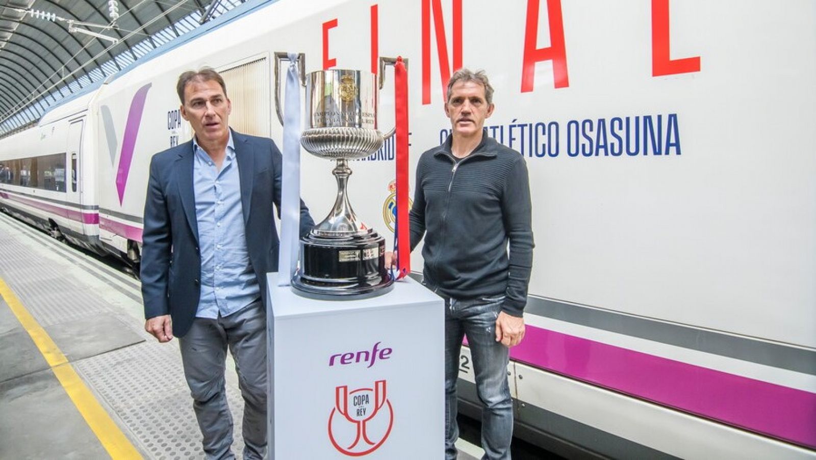 Real Madrid - Osasuna: el trofeo de la Copa del Rey llega a Sevilla