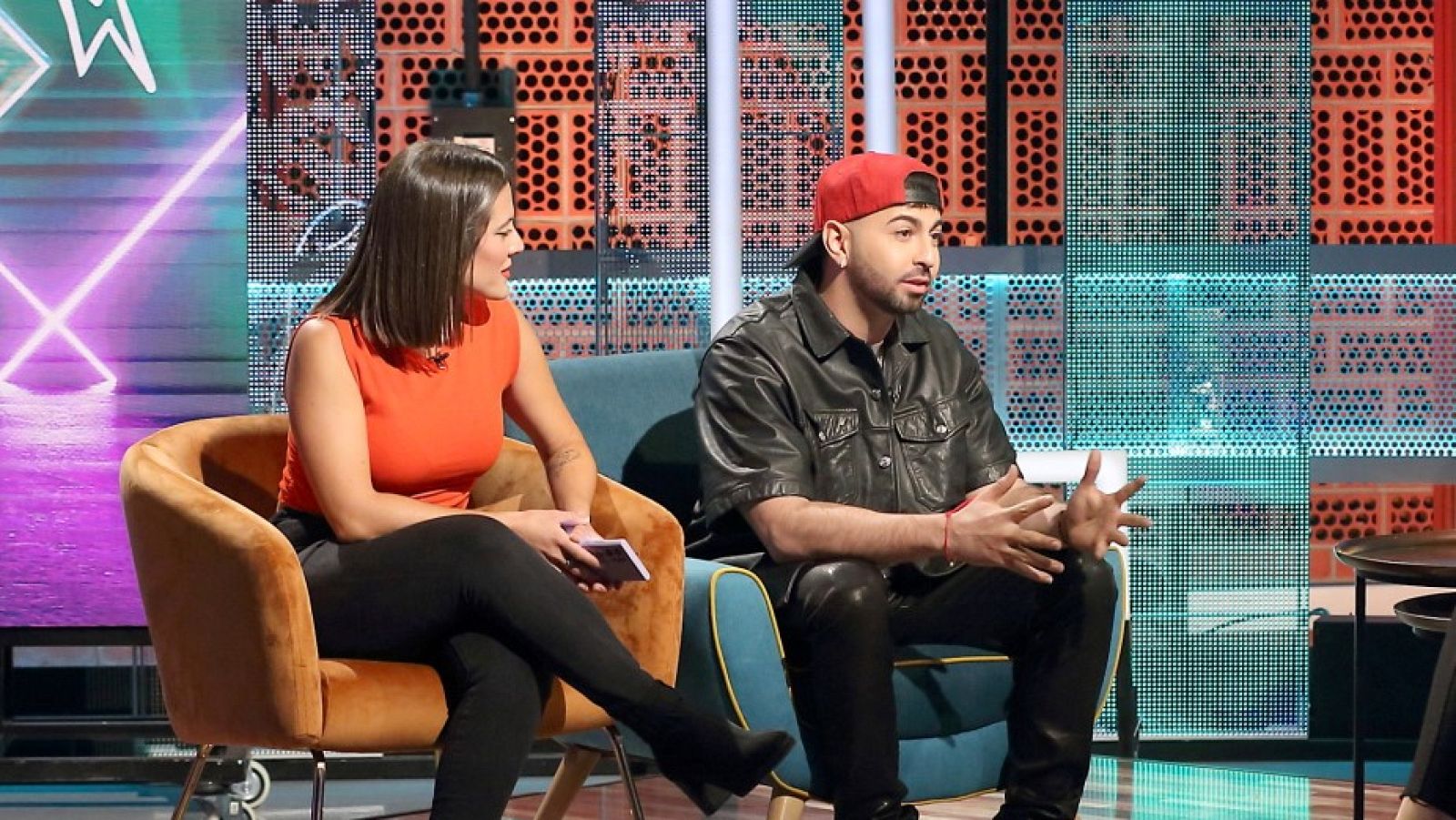 Culturas 2 - Entrevista con el músico Justin Quiles - Culturas 2 | Ver