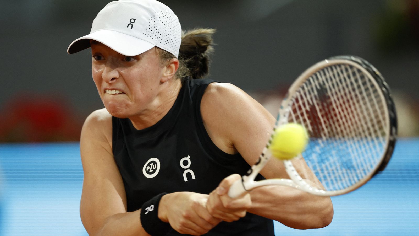 Tenis - WTA Mutua Madrid Open. 2ª Semifinal:  I. Swiatek - V. Kudermetova - RTVE Play
