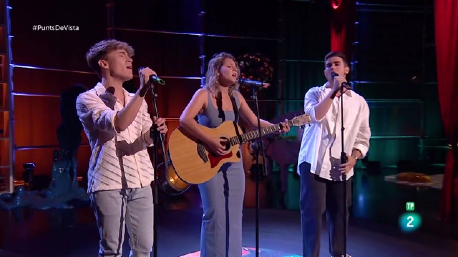 Punts de vista - 'Mantra' interpreta el single 'Te acuerdas o no'