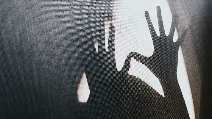 Hablando claro - Dan una paliza a una niña de 13 años tras denunciar acoso escolar