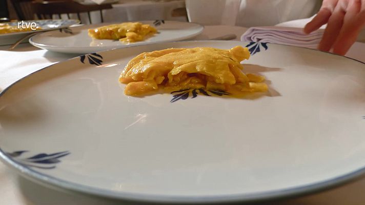 Así se elabora la auténtica tortilla de Betanzos