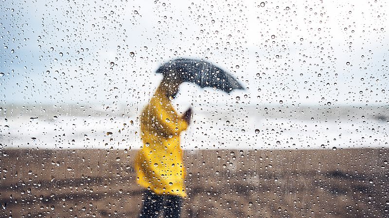 Tormentas en el norte y lluvias débiles en Baleares