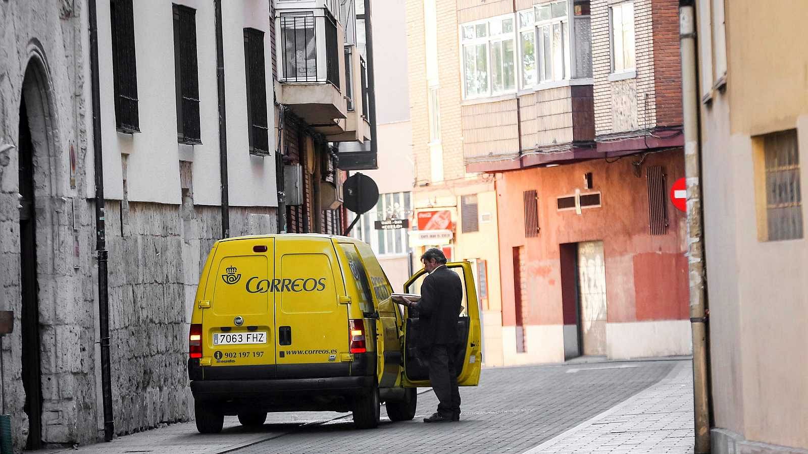 Más de 84.000 personas se presentan a las oposiciones de Correos