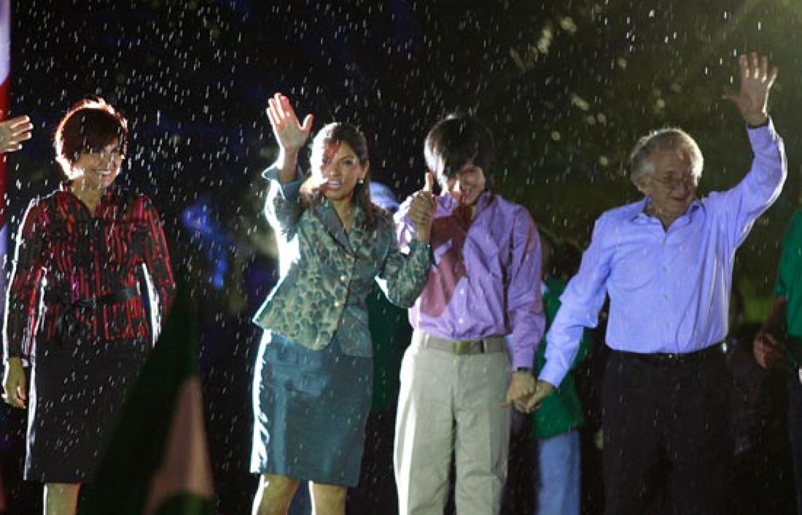 Costa Rica tiene nuevo presidente | Ver