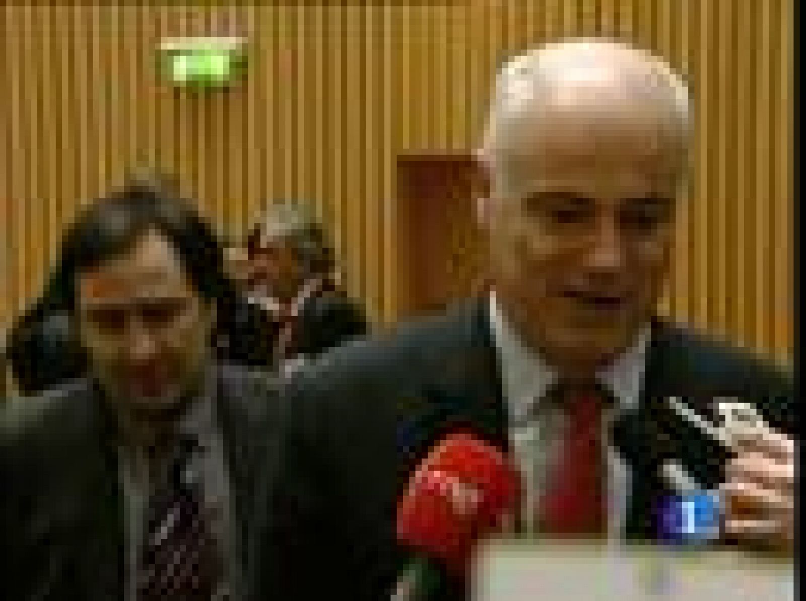 Campa presenta en Londres las medidas económicas del Gobierno de España | Ver