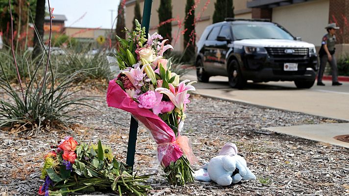 Telediario Fin de Semana - Biden declara cinco jornadas de luto nacional tras la matanza en Allen, Texas