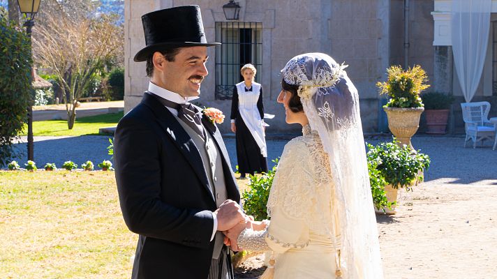 Manuel se casa con Jimena ante la mirada rota de Jana