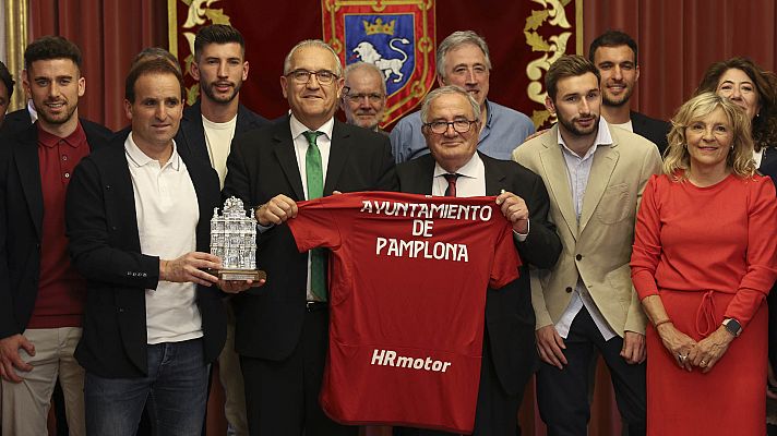 Recepciones en Navarra a Osasuna, subcampeón de la Copa