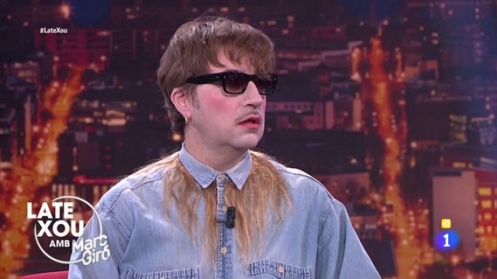 LateXou - Albert Serra i el seu llibre 'Un brindis per Sant Martirià'