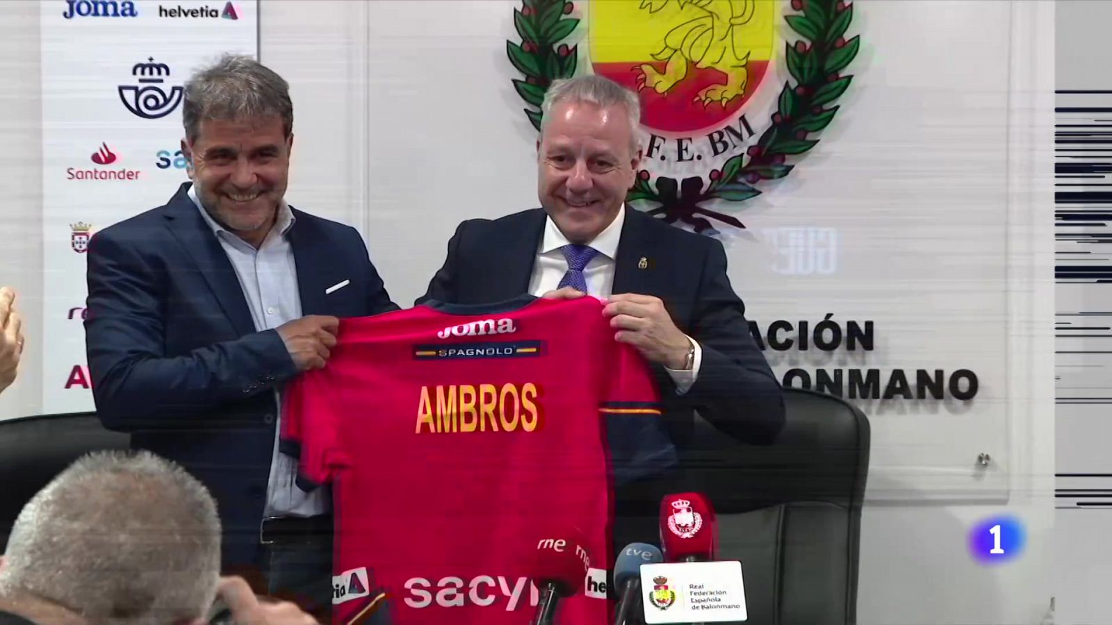 Ambros Martín, presentado como nuevo seleccionador de las Guerreras: | Ver