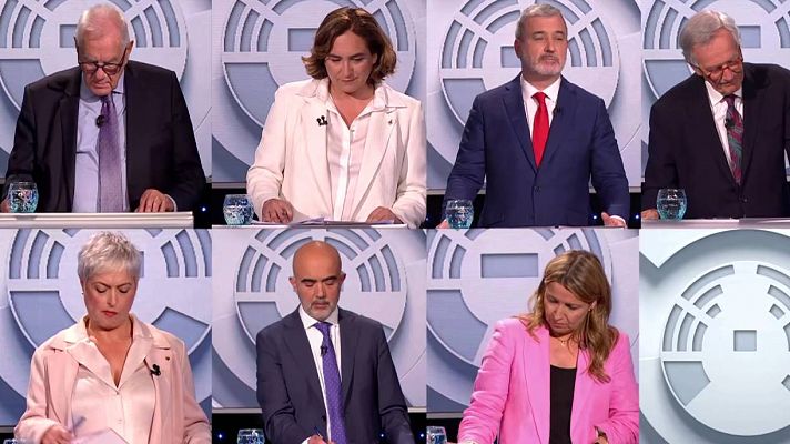 Los candidatos a la Alcaldía de Barcelona se mojan con los pactos poselectorales