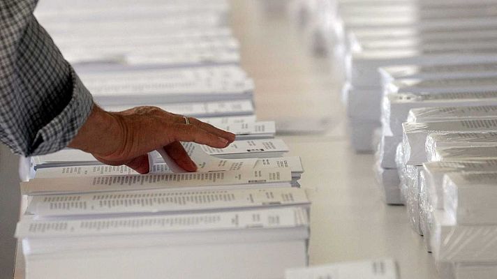 Telediario 1 - El PSOE podría mantener sus principales gobiernos autonómicos y Ayuso roza la mayoría absoluta, según el CIS