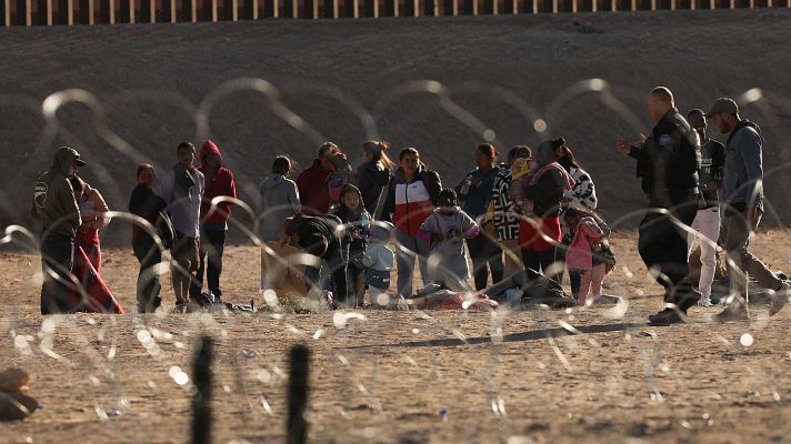 Telediario 2 - Miles de migrantes intentan cruzar a EE.UU.: "No quiero volver a mi país"