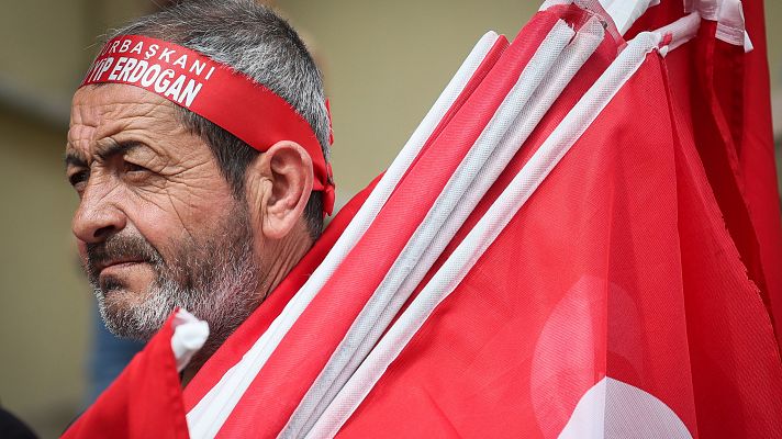 Telediario 2 - Turquía, a un paso de las elecciones tres meses después de los terremotos