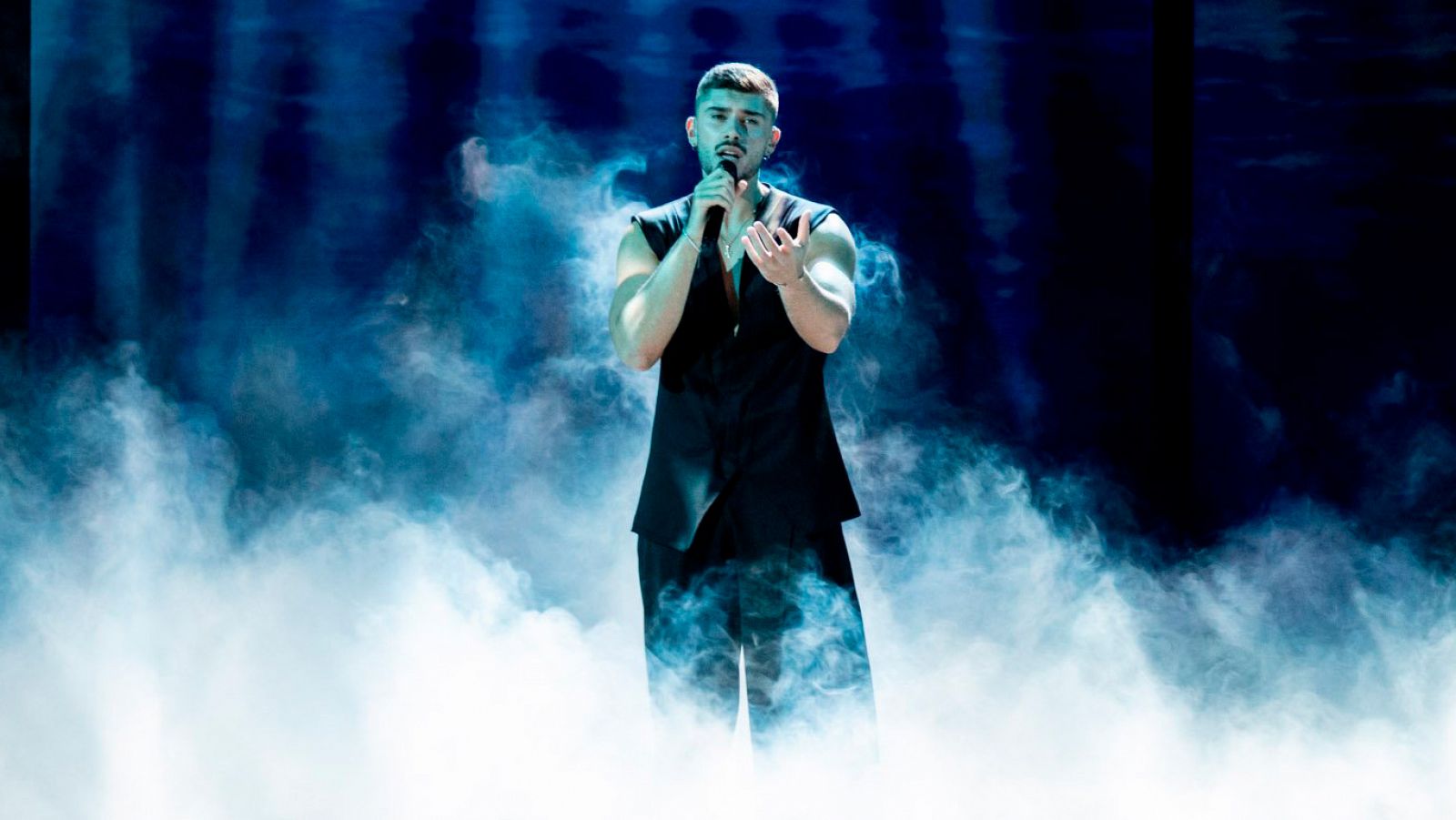 Eurovisión 2023 - Chipre: Andrew Lambrou canta "Break A Broken Heart" en la segunda semifinal