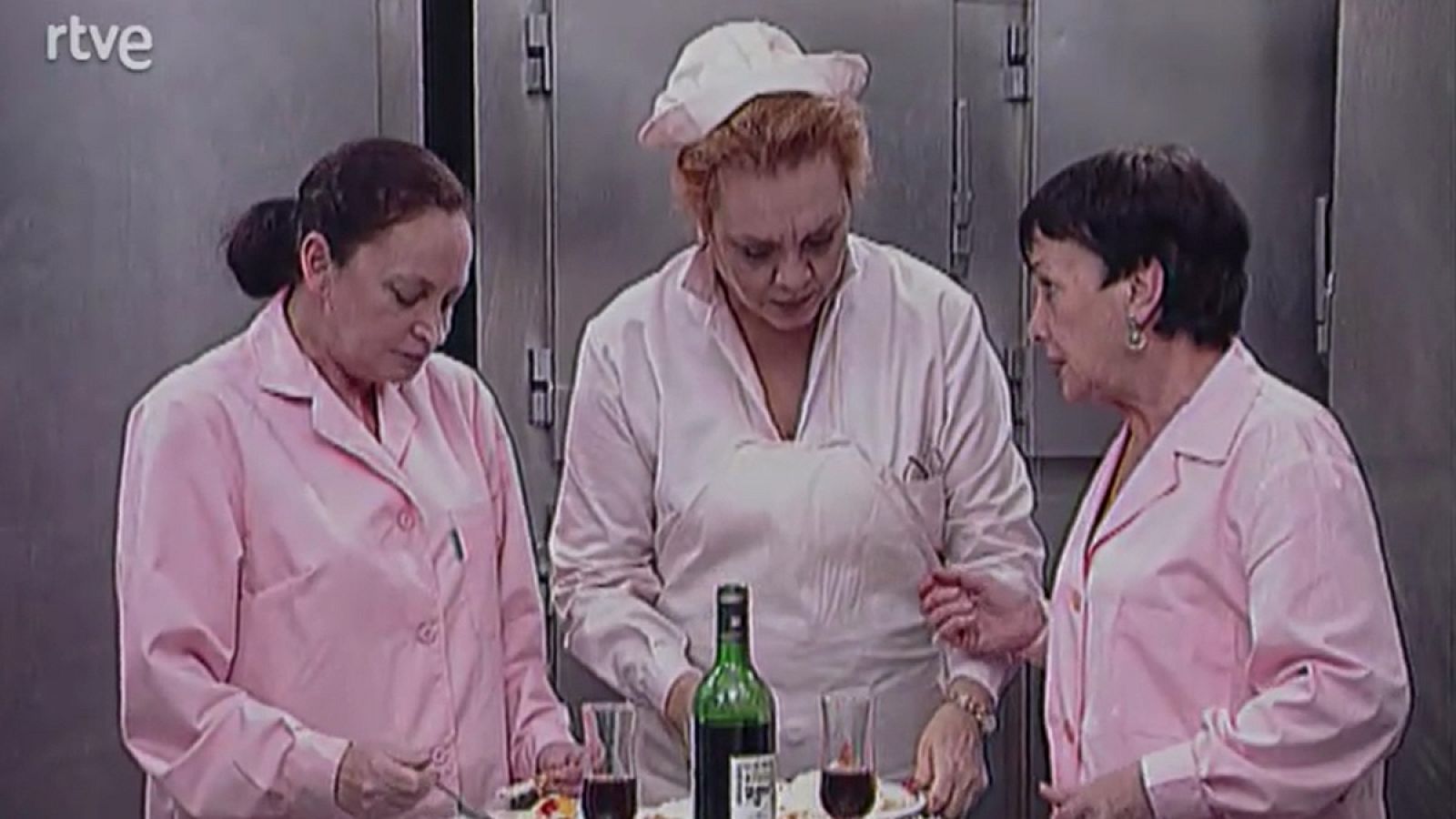 Carmen y familia - Feliz noche de bodas - Carmen y familia | Ver