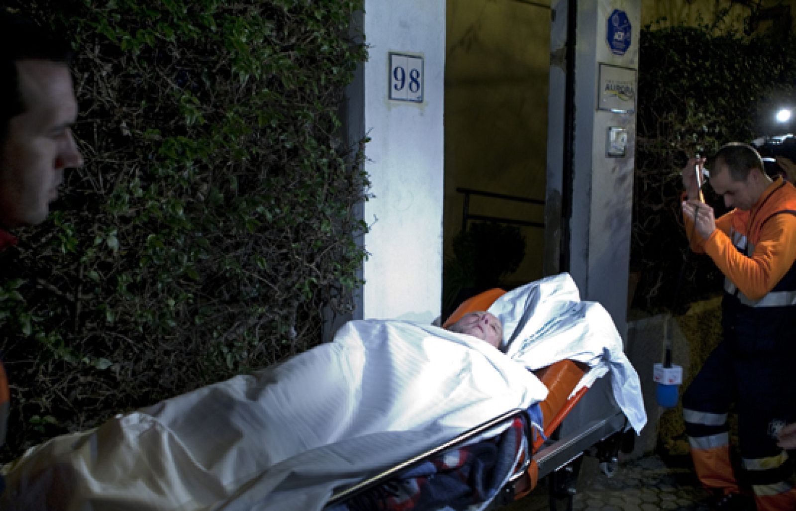 Seis ancianos han muerto en un incendio en una residencia privada en Sevilla | Ver