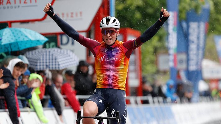 Ciclismo - ItzuliaWomen 2023: Etapa 1 | Vollering golpea primero en Markina y es la primera líder de la Itzulia