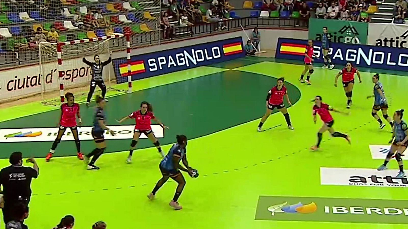 Balonmano - Liga Guerreras Iberdrola Play off Semifinal 1ª partido: Atticgo bm Elche - Super Amara Bera Bera - ver ahora