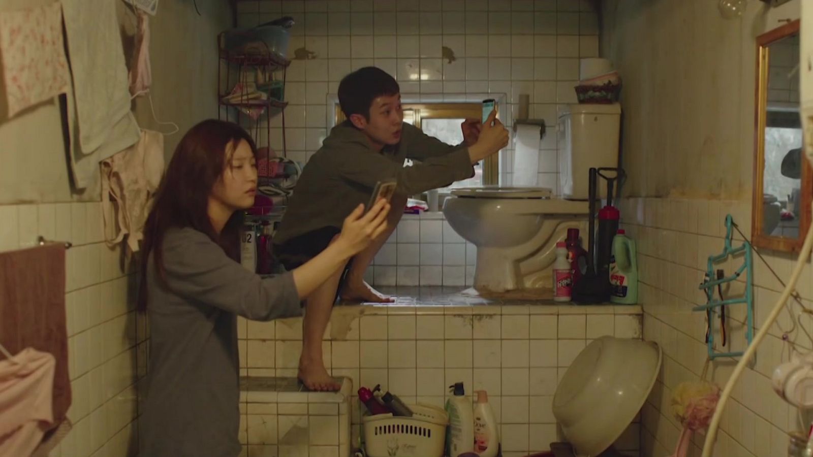 El cine de La2 - Parásitos (presentación) - ver ahora